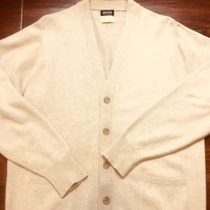 Brooks Brothers 100% Cashmere Cardigan England 44